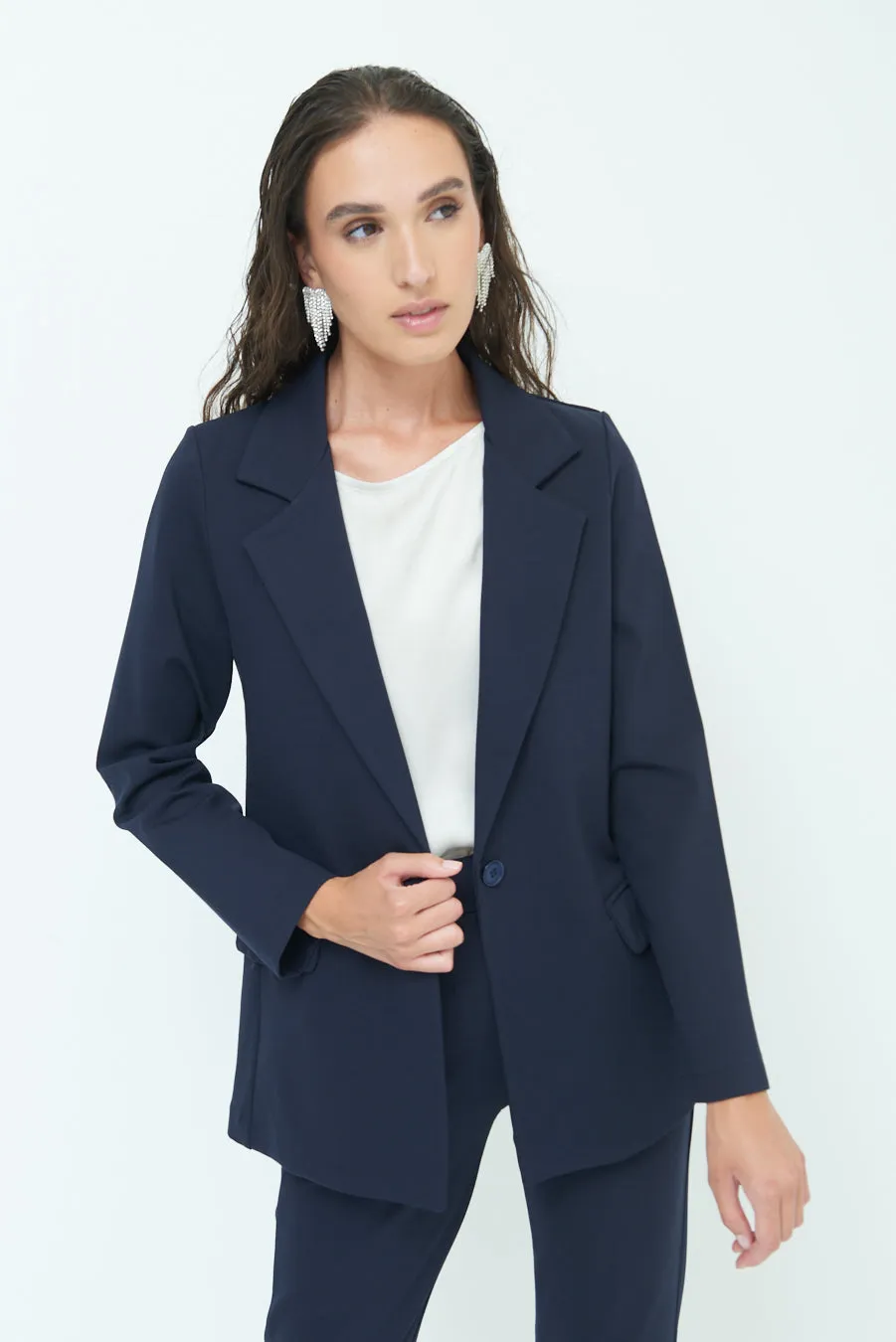 Chic tailored jacket with pockets wholesale