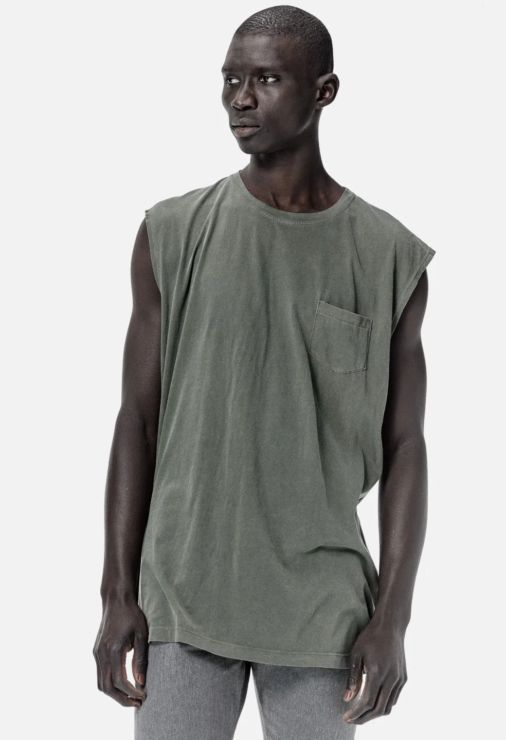 Sleeveless Pocket Tee / Olive