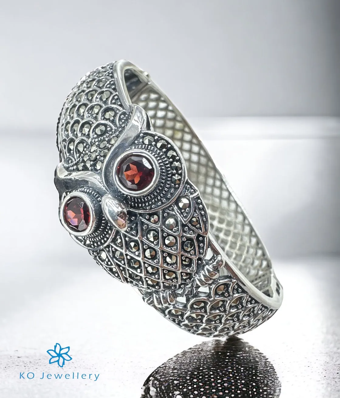 The Stylish Owl Silver Marcasite Openable Bracelet