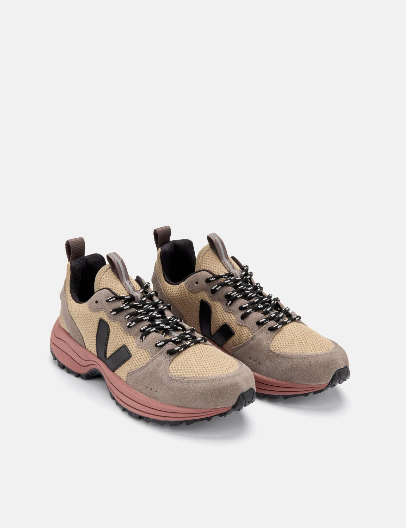 Women's Veja Venturi Alveomesh Trainers - Dune/Black